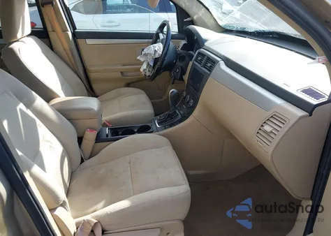 2007 Suzuki Xl7 z USA, uszkodzony, nr VIN 2S3DB117476100182